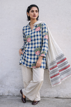Neel Gulab Kurta
