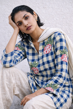 Neel Gulab Kurta